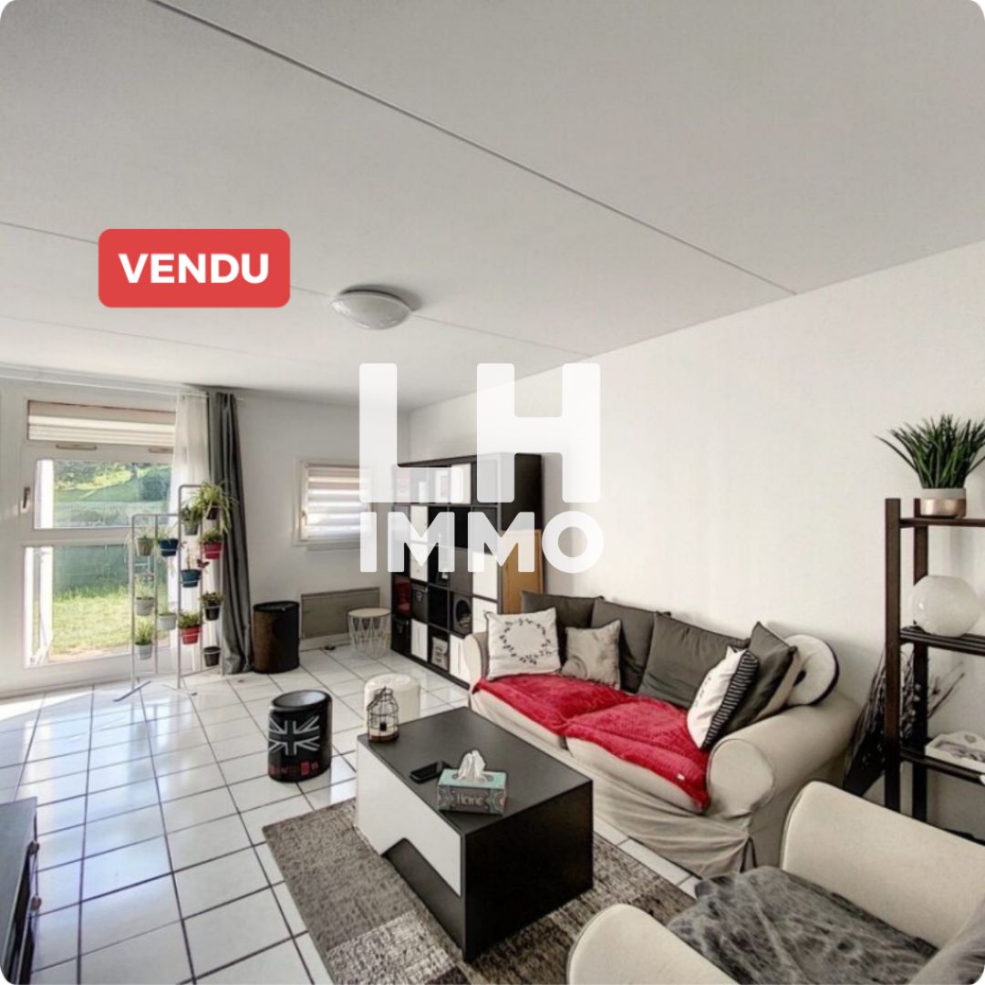 Appartement T2 à vendre quartier de Rouelles avec garage et jardin