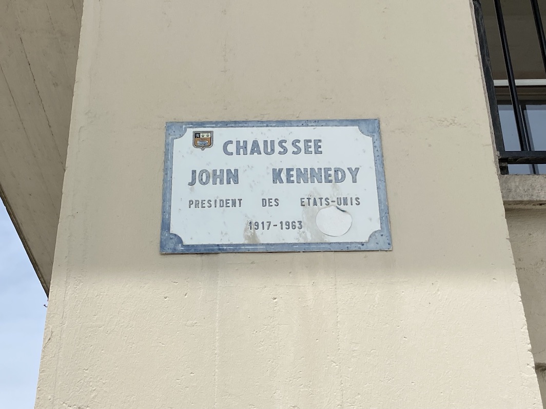 Panneau Chaussée John Kennedy Le Havre